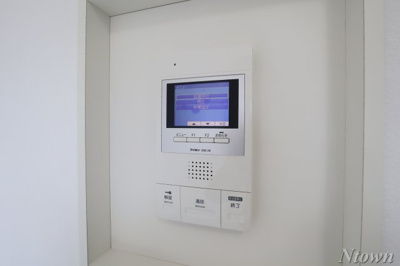 【セキュリティ】 | レジデンスユウキ | モニター付きインターホンです