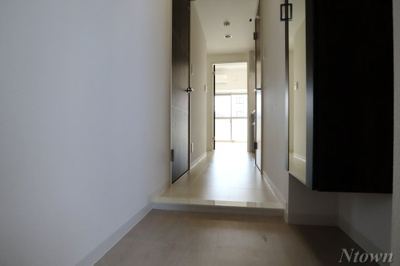 【玄関】 | レジデンスユウキ | ゆったりとした玄関です