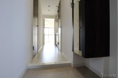 【玄関】 | レジデンスユウキ | ゆったりとした玄関です