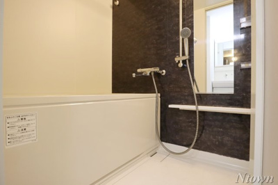 【浴室】 | レジデンスユウキ | 日々の疲れを癒すお風呂付です