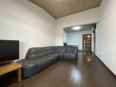 【居間・リビング】 | 椿ハイツ瀬田川 | 家族との時間、自分の時間共に大切にできる空間がここにあります。