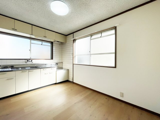 クオリア鷹匠町の居間・リビング