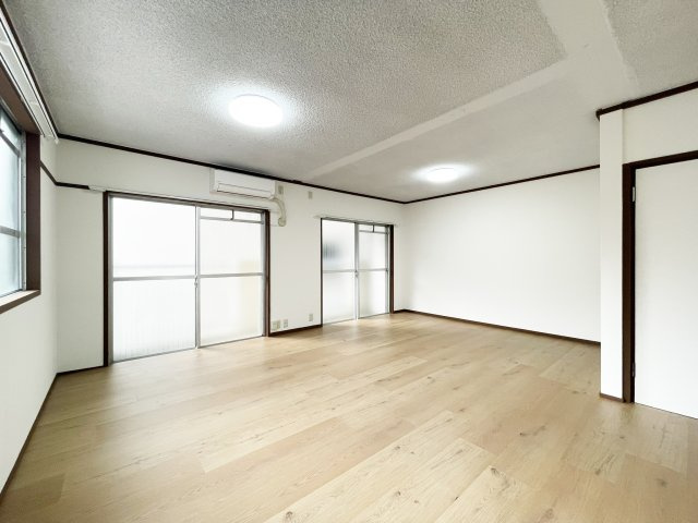 クオリア鷹匠町の居間・リビング