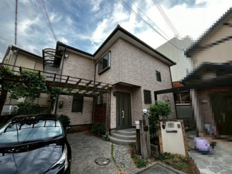 【外観】 | 菱木１丁　中古一戸建 | 関西スーパーまで徒歩５分！業務スーパーまで徒歩８分！コノミヤまで徒歩１５分！毎日のお買い物に便利な立地ですね♪その日の特売日などでスーパーを選べますね♪