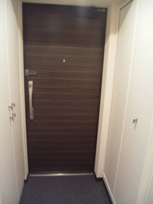 【玄関】 | フェニックス国分寺弐番館