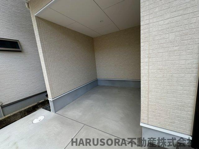 四條畷市江瀬美町　３階建の駐車場
