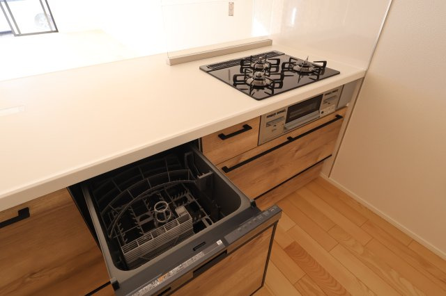 《仲介手数料無料》緑区大字三室1148-2(全1戸)新築一戸建てミラスモのキッチン|撮影日 2025年11月26日 13:30 晴れ