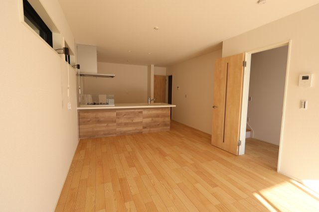 《仲介手数料無料》緑区大字三室1148-2(全1戸)新築一戸建てミラスモ