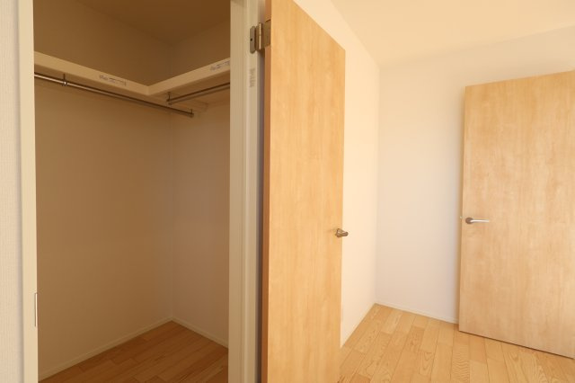 《仲介手数料無料》緑区大字三室1148-2(全1戸)新築一戸建てミラスモの収納|撮影日 2025年11月26日 13:30 晴れ