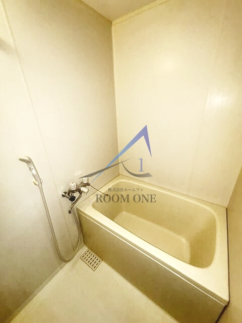 町田アパートの浴室|お風呂です。