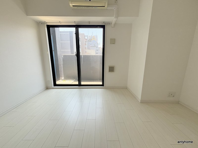 スワンズ江戸堀ウエストパーク　仲介手数料無料の居間・リビング