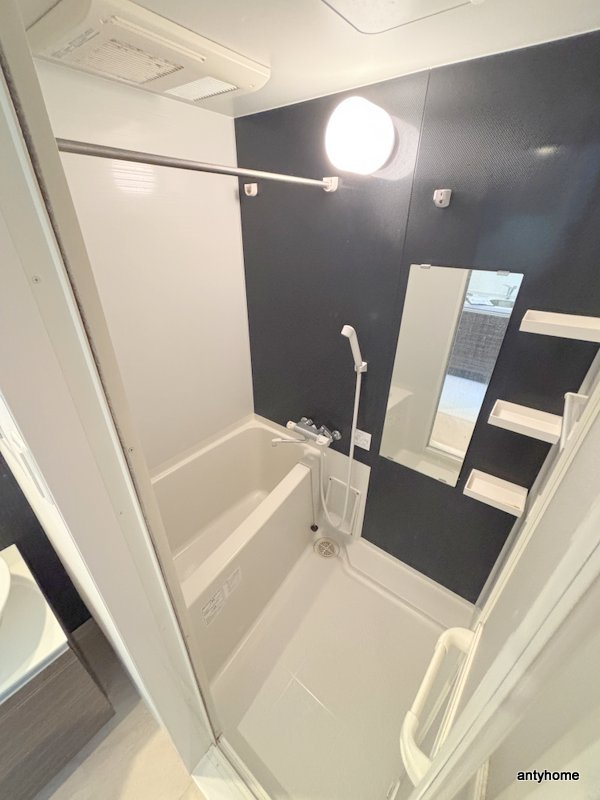 スワンズ江戸堀ウエストパーク　仲介手数料無料の浴室