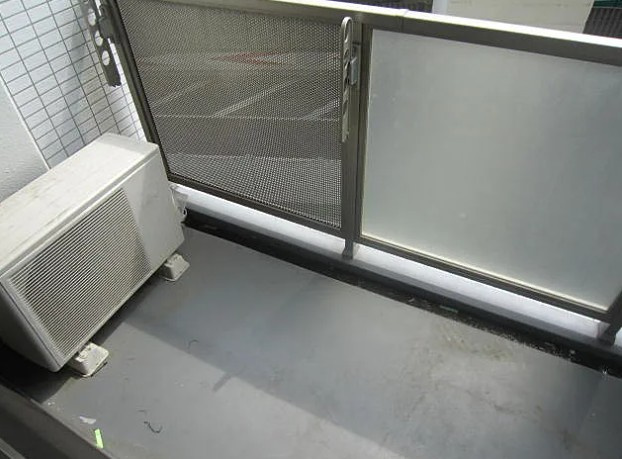 板橋区板橋３丁目の賃貸マンションのバルコニー