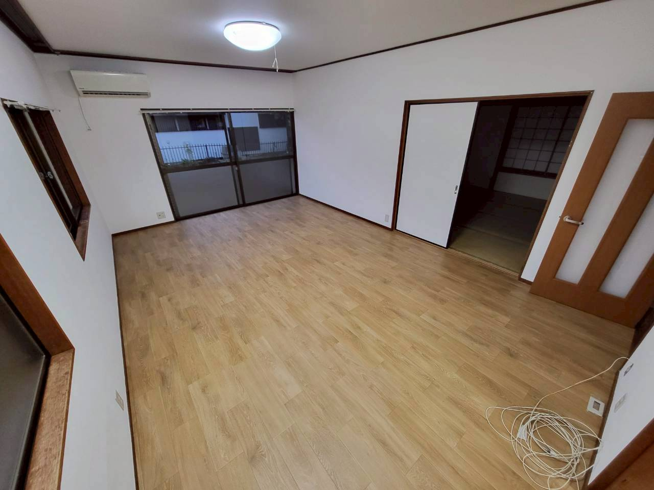 【居間・リビング】