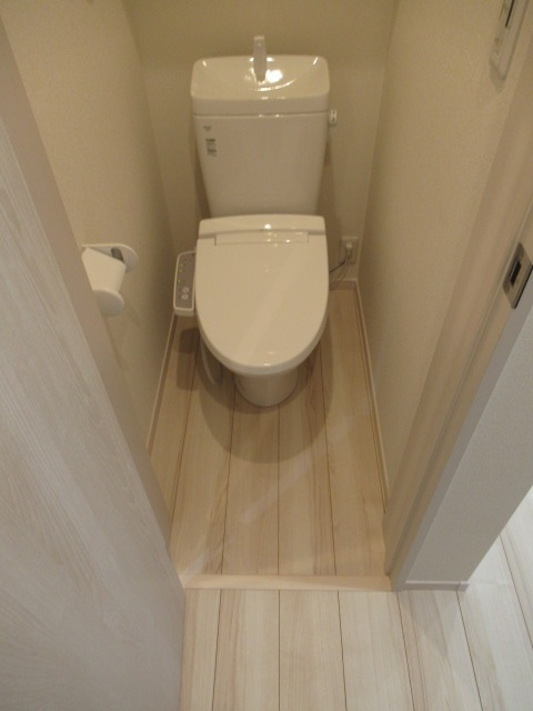 豊島区池袋本町１丁目のアパートのトイレ