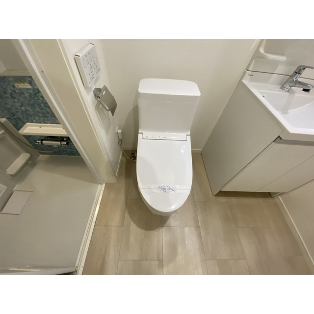 パルトネール二俣川Ⅲ #築浅 #デザイナーズ #一人暮らしの洗面所|ゆったりとスペースのある洗面所