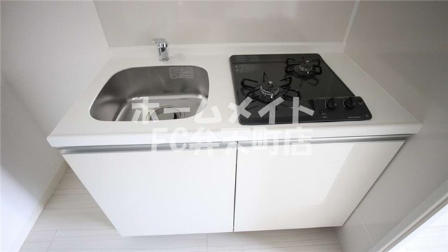 【キッチン】 | セオリー大阪ベイステージ