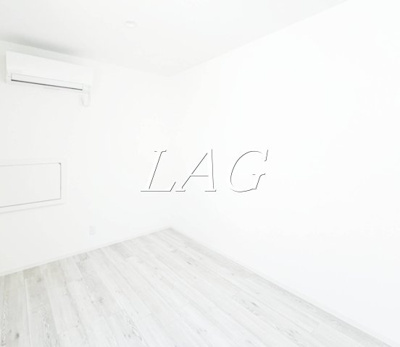 【居間・リビング】 | Claudia Takenotsuka | 洋室のお部屋です。