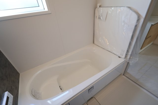 《仲介手数料無料》上尾市浅間台３丁目5-5新築一戸建てブルーミングガーデンの浴室