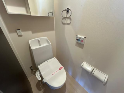 【トイレ】 | ソラーレ梅満 | シャワー付トイレ