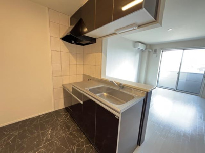 【キッチン】 | ソラーレ梅満 | カウンターキッチン