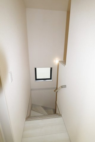 郡山市富田町字大徳南第3　　　2号棟　　　小山田小学校、郡山第６中学区　の内装