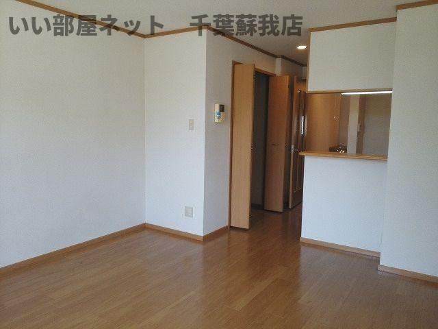 アヴェニール　ロジュマンの居間・リビング|ゆったりとした居間です