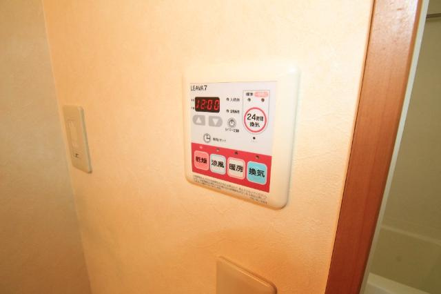 サザンクロスＡの設備|浴室乾燥機（イメージ）