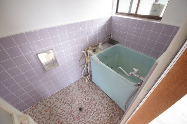 宇都宮市駒生町　共同住宅　予約済の浴室