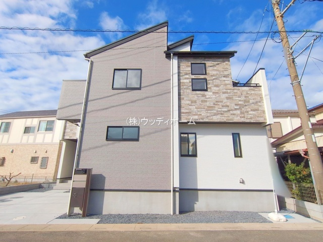 越谷市七左町7丁目　新築一戸建ての外観