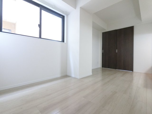 GRAND千葉中央の居間・リビング