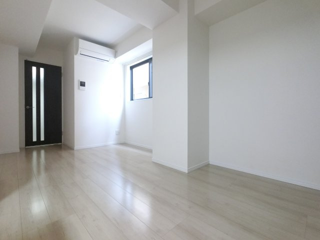 GRAND千葉中央の居間・リビング