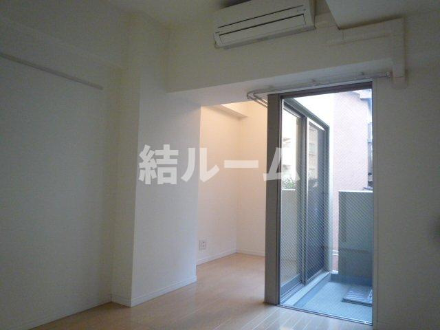 板橋区宮本町の賃貸マンションの居間・リビング