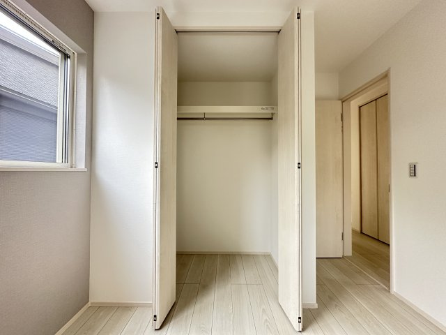 明石市朝霧南町３丁目新築戸建１号地の収納