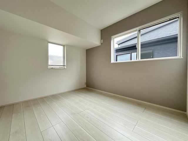 明石市朝霧南町３丁目新築戸建１号地の洋室