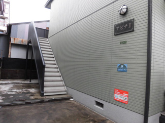 【エントランス】 | 外観にマッチしたエントランスです