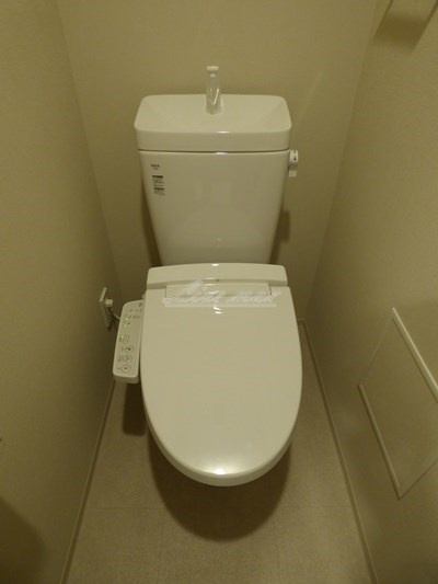 【トイレ】エステムプラザ横濱関内 