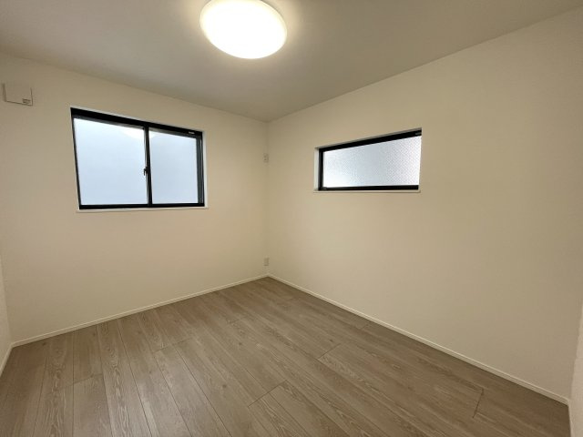 練馬区桜台5丁目　高品質×高機能　吹抜け18帖LDK　角地含む全2棟の洋室|A号棟　1階 5.3帖