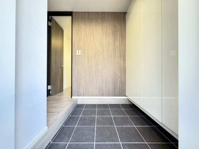 練馬区桜台5丁目　高品質×高機能　吹抜け18帖LDK　角地含む全2棟の区画図|北東×南東♪開放感溢れる角地♪ゆとりの邸宅の誕生です♪