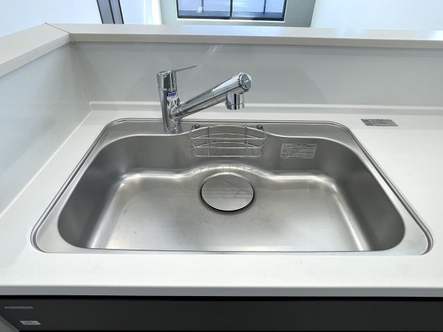 練馬区桜台5丁目　高品質×高機能　吹抜け18帖LDK　角地含む全2棟の居間・リビング|A号棟