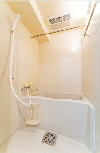 菱和パレス代官山　角部屋　セキュリティ完備　常時ゴミ出し可　宅配BOXの浴室