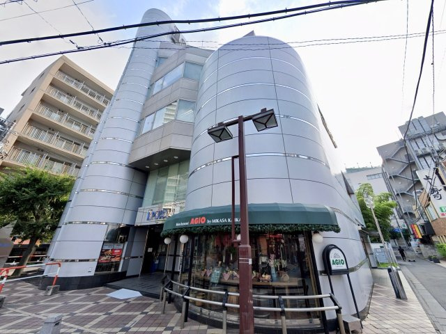リプレイス高砂の外観