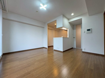 【居間・リビング】 | サンメゾン吹田Ⅱ