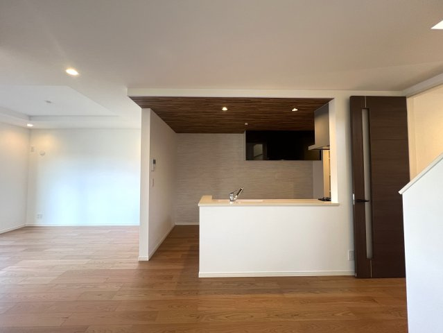 駐車３台もいけちゃう！？旭区金が谷１丁目新築戸建