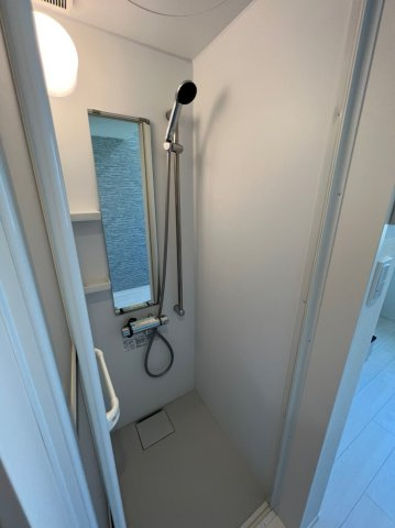 ORACLE SHIN-OKUBOの浴室