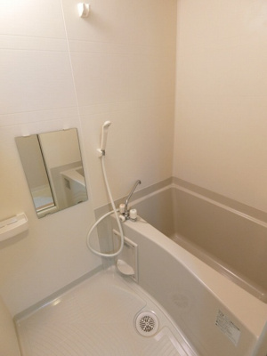 【浴室】 | ラ・フォンテ松屋町 | ゆったり過ごせるお風呂です