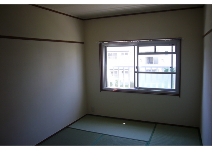 兵庫県公社　東垂水南（３）５Ｂ号棟の和室|フローリングだけでなく、和室もあります