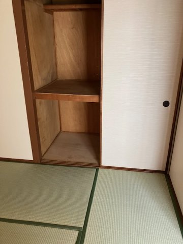 兵庫県公社　東垂水南（３）５Ｂ号棟の収納|収納スペース豊富です