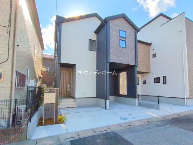 春日部市豊町4丁目　新築一戸建て　2号棟