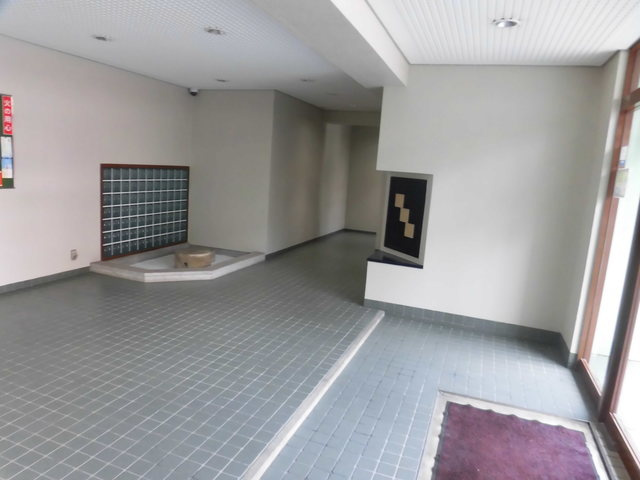 【エントランス】 | きれいなエントランスロビーです